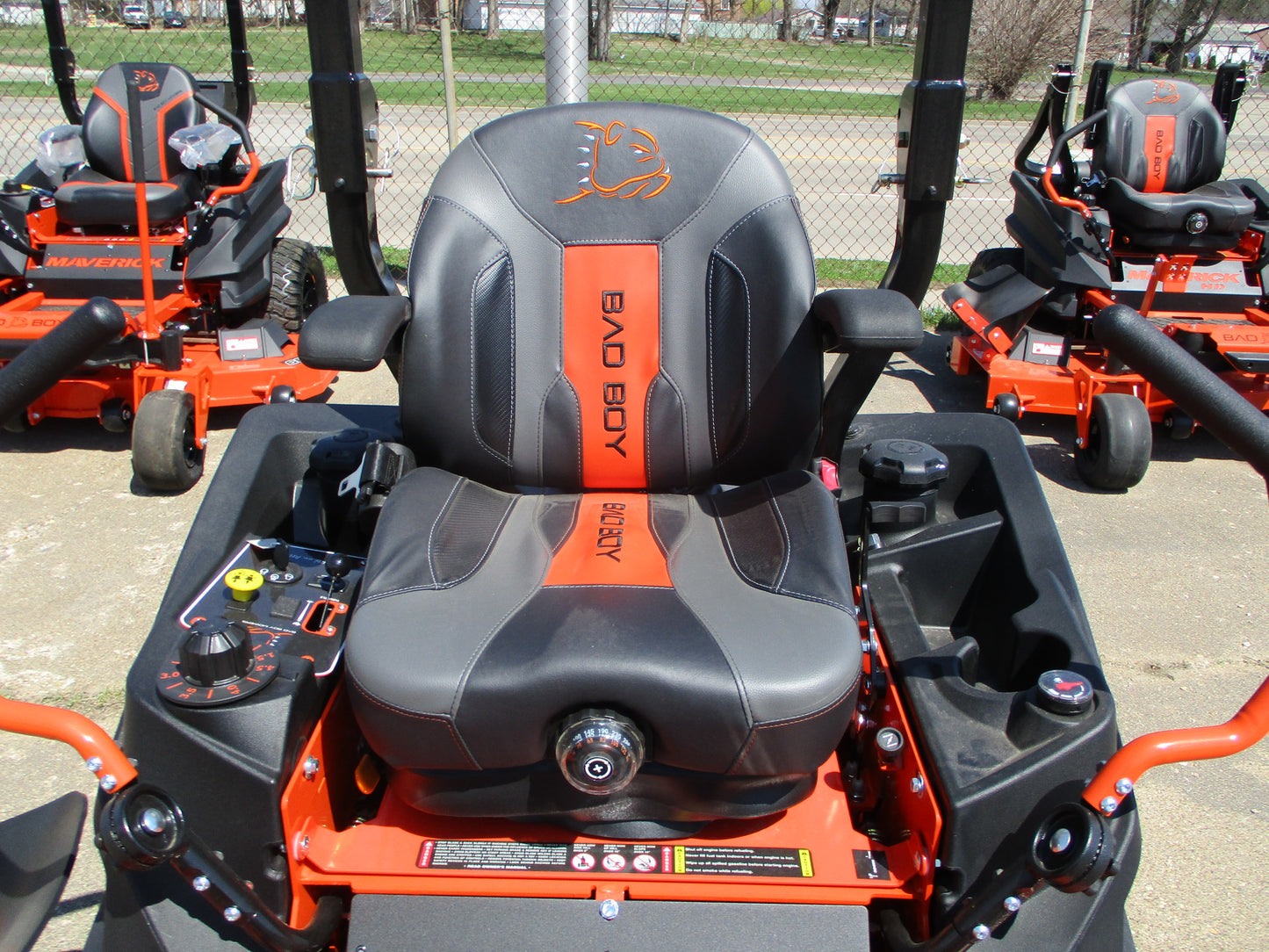 2025 Bad Boy Maverick HD