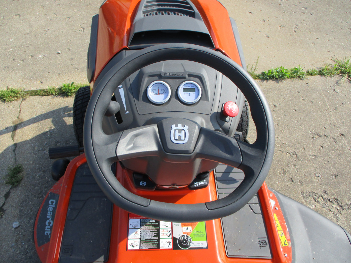 Husqvarna 200 Series Garden Tractor