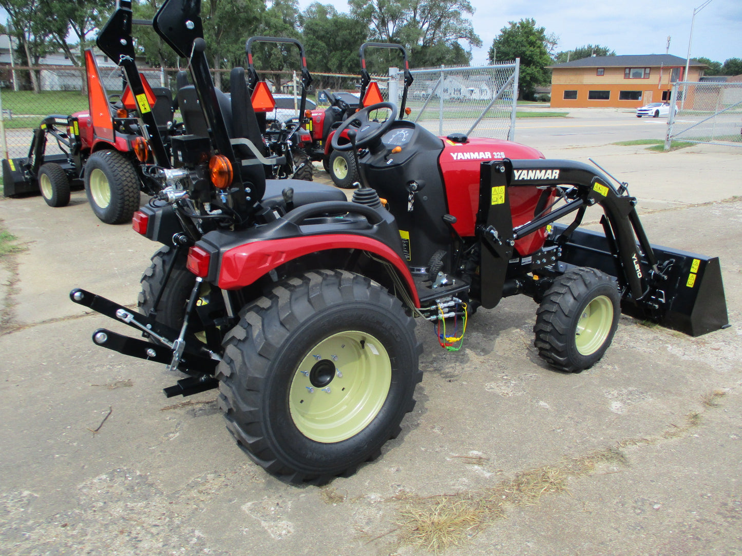 Yanmar SA325/425 24hp Utlity Tractor