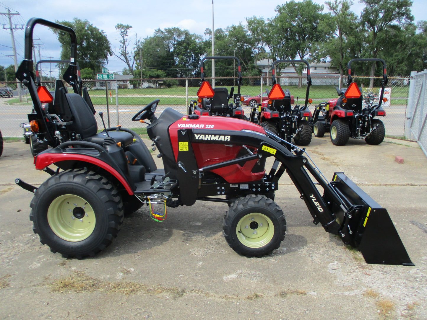 Yanmar SA325/425 24hp Utlity Tractor