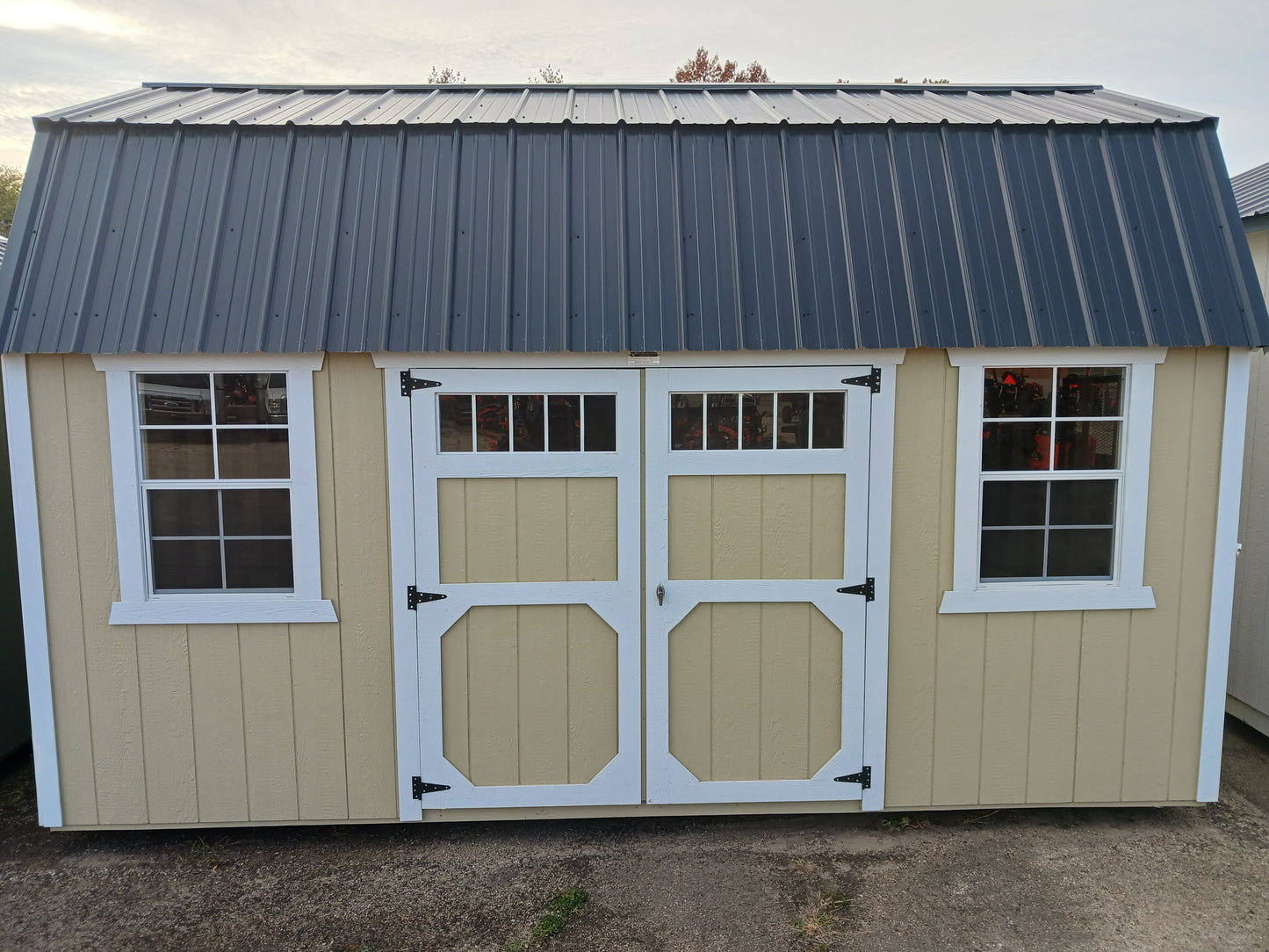 Old Hickory 10x16 Lofted Barn B32