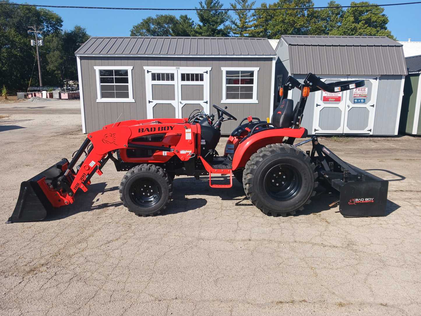 Bad Boy 3026 Tractor w/Loader & Box Blade