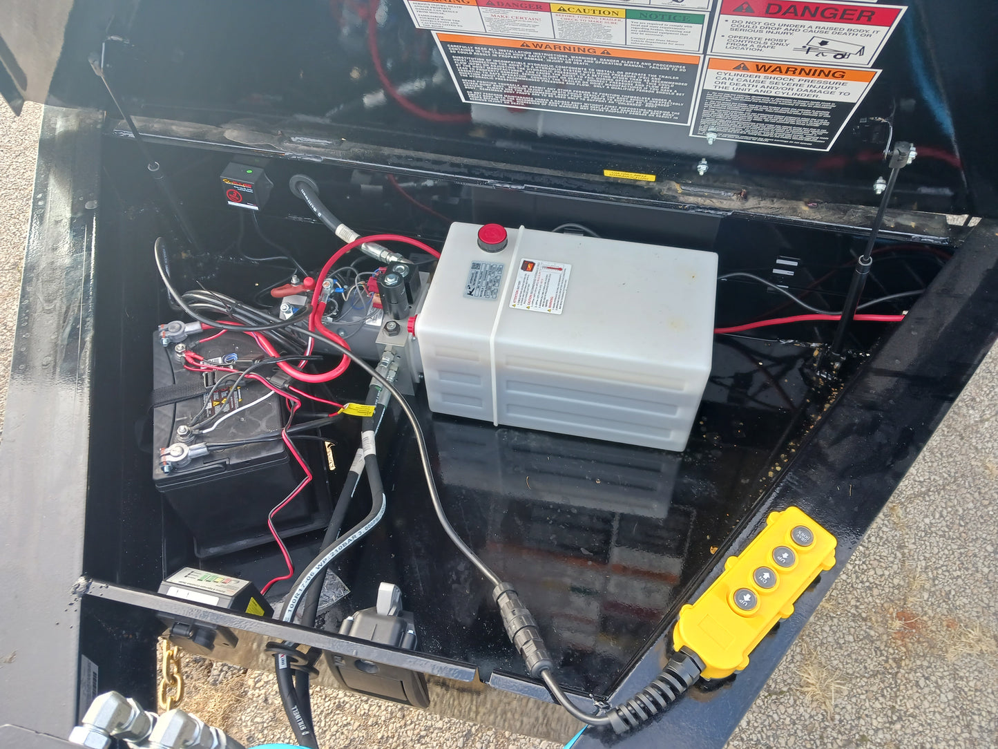 Big Tex 14TD Telescopic Dump Trailer