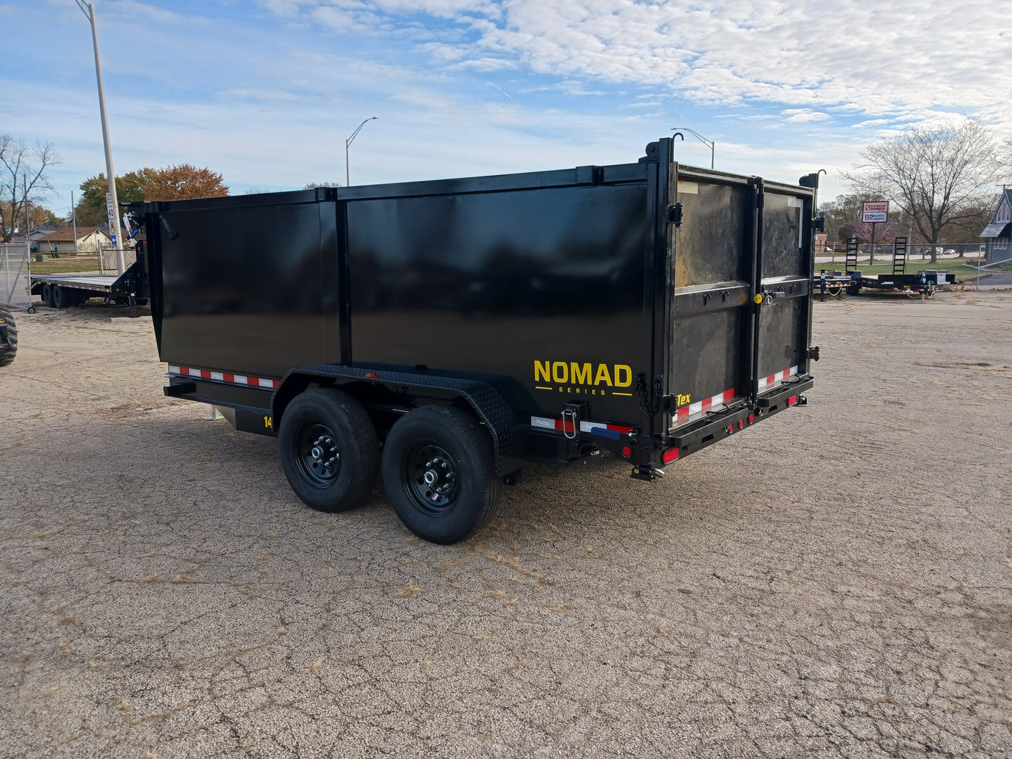 Big Tex 14LX 4' Side Dump Trailer