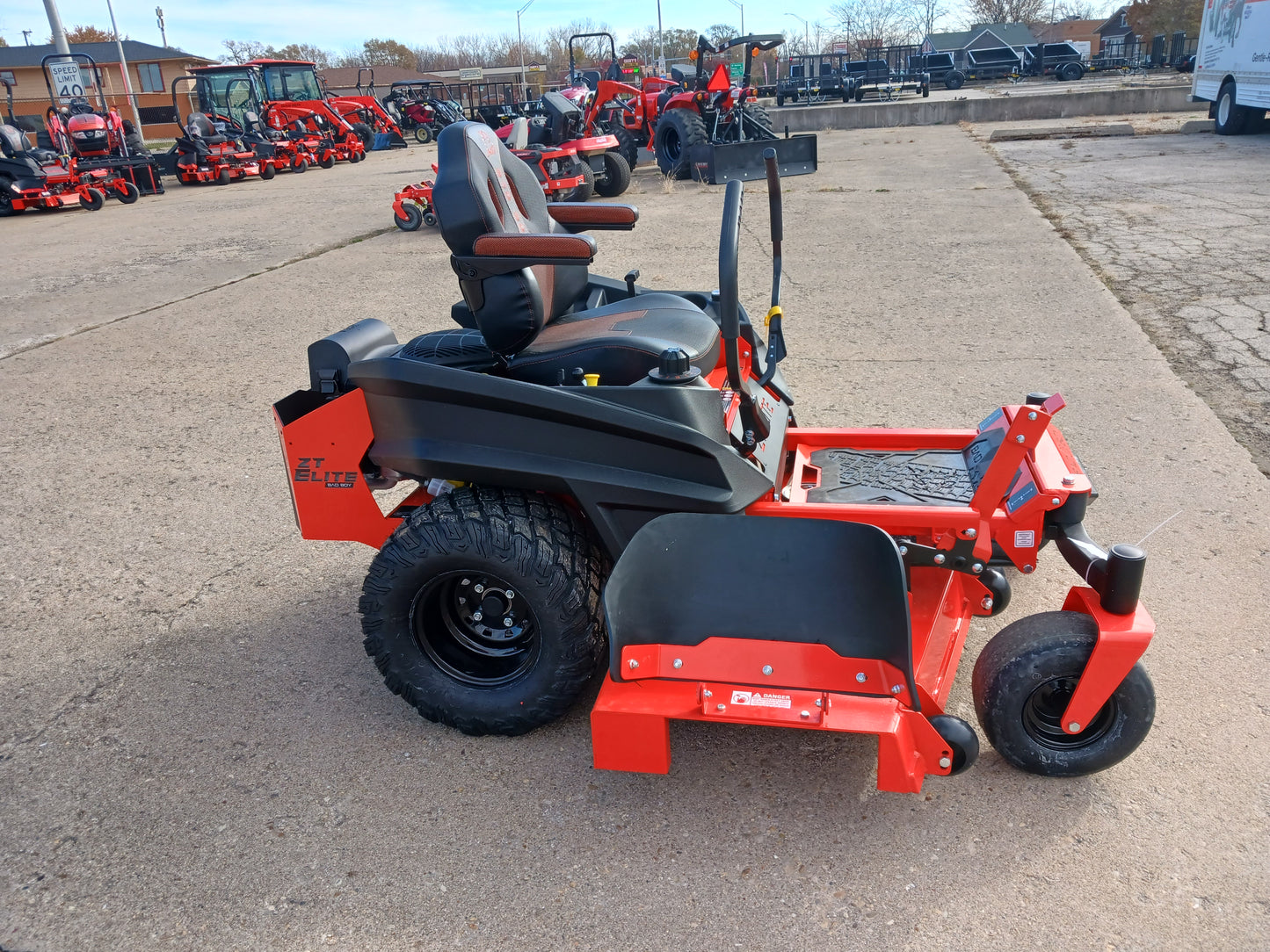 Bad Boy ZT Elite Zero Turn Package – Big Tex Trailer + 80V Trimmer & Blower