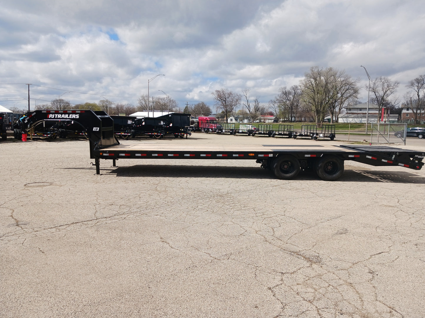 PJ Trailers LD Gooseneck