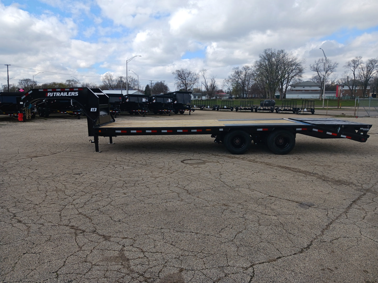 PJ Trailers LD Gooseneck
