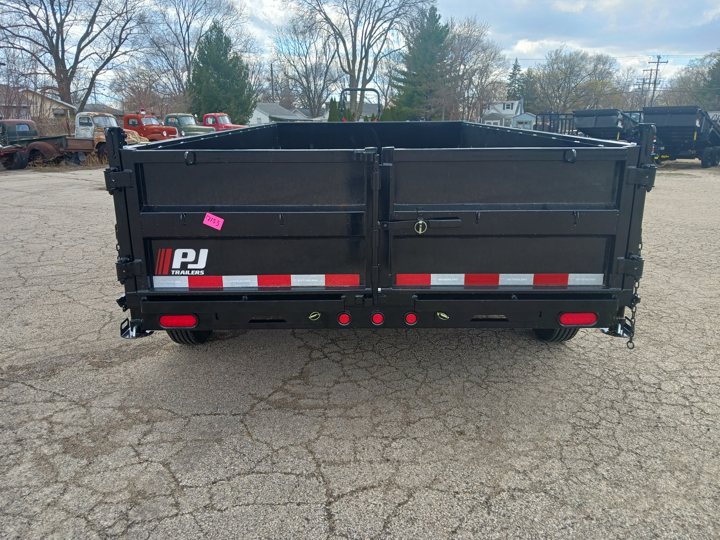 PJ Trailers D7 Dump Trailer