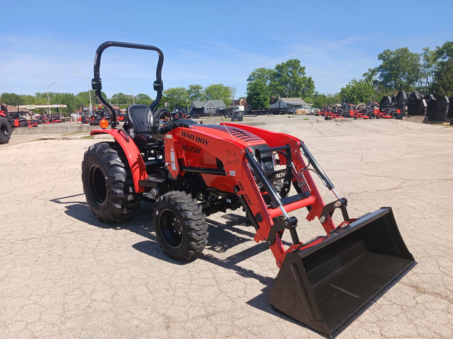 Bad Boy 4035 - 35hp Diesel Tractor w/Loader