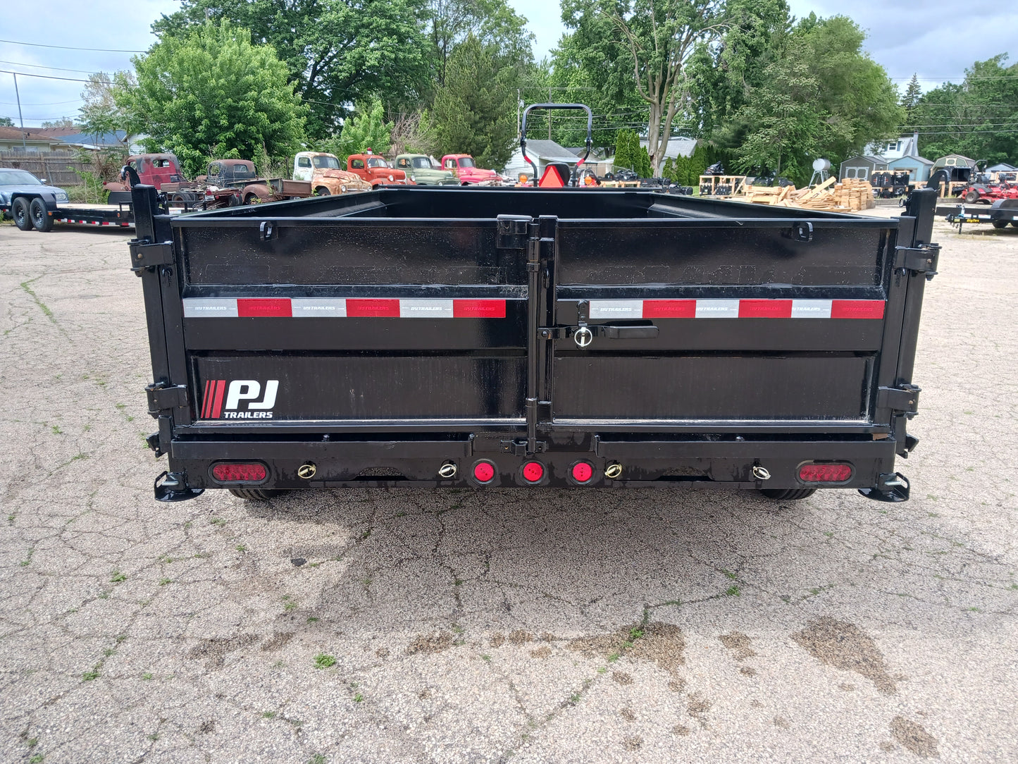 PJ Trailers DL Dump Trailer