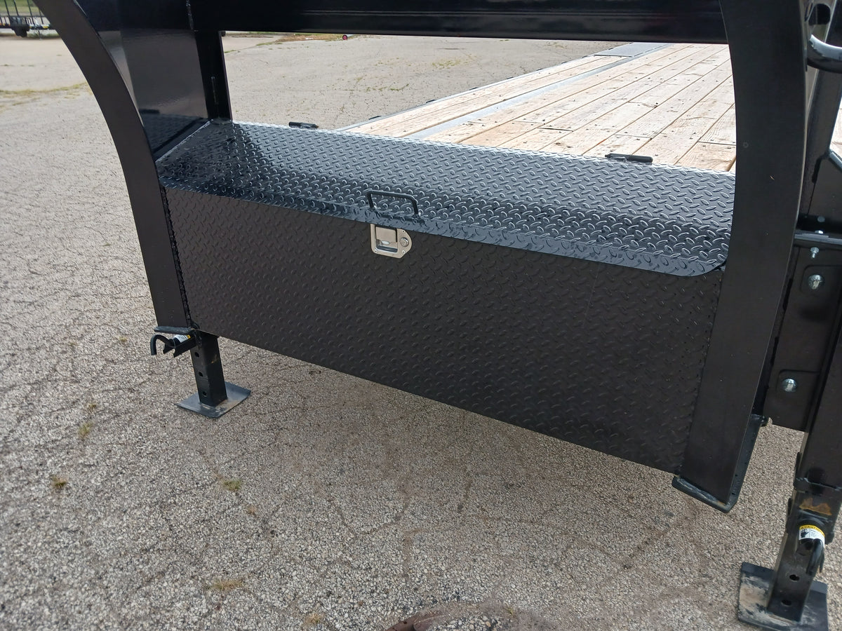 PJ Trailers LS Gooseneck