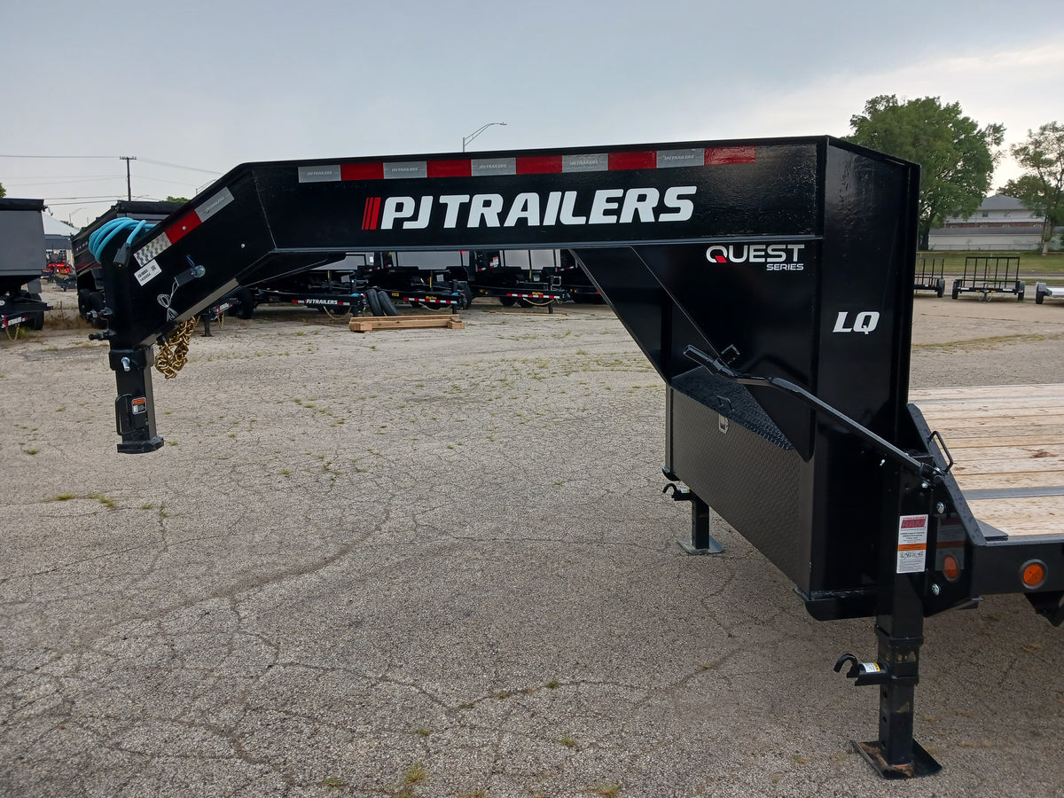 PJ Trailers LQ Gooseneck