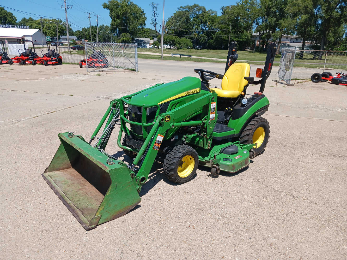 2011 John Deere 1026r