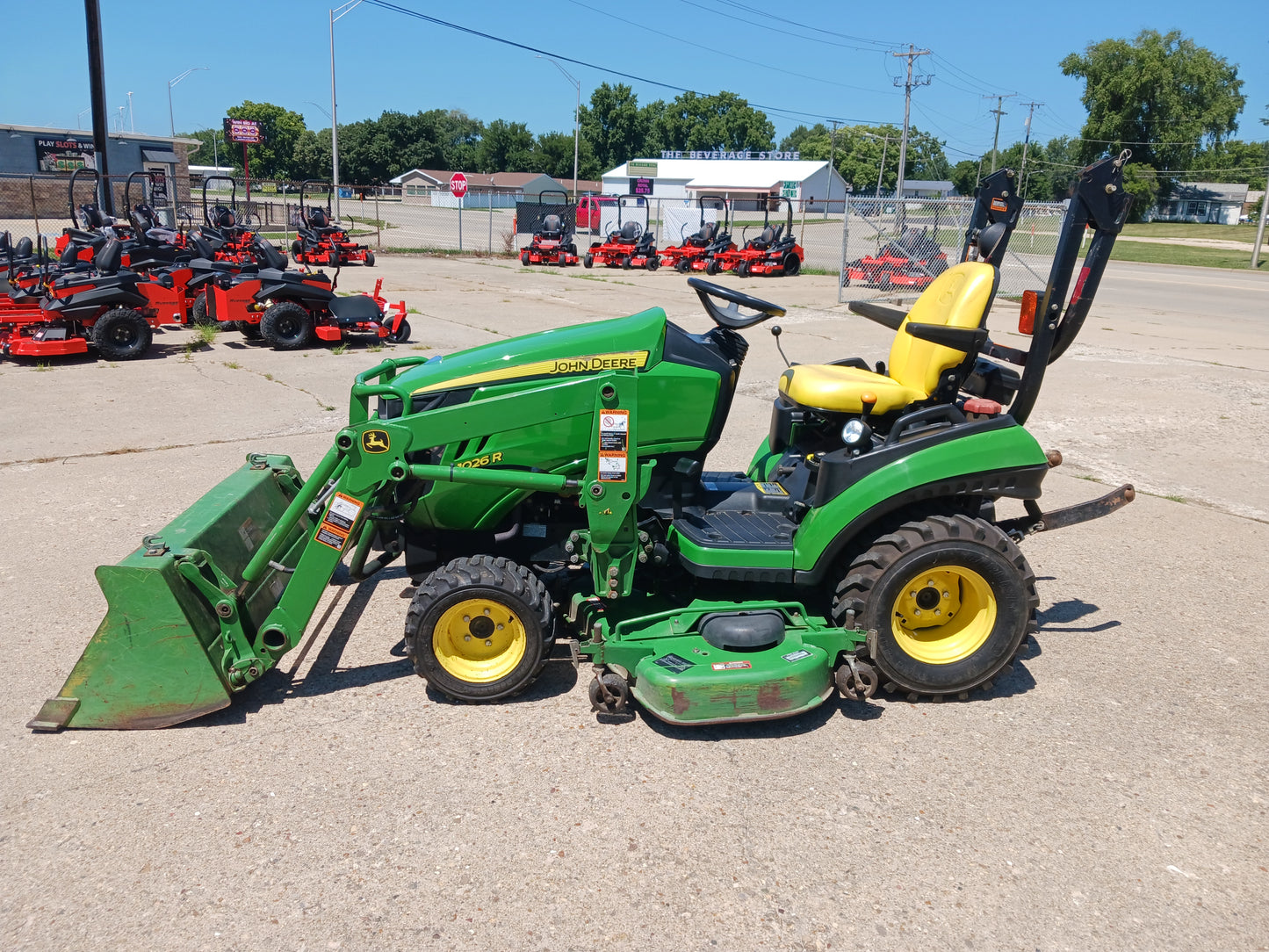 2011 John Deere 1026r