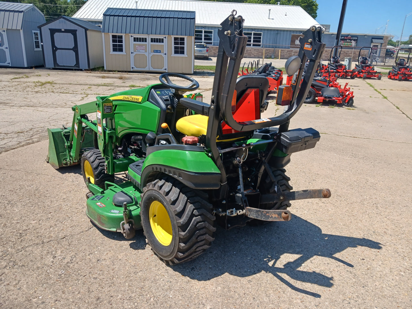 2011 John Deere 1026r