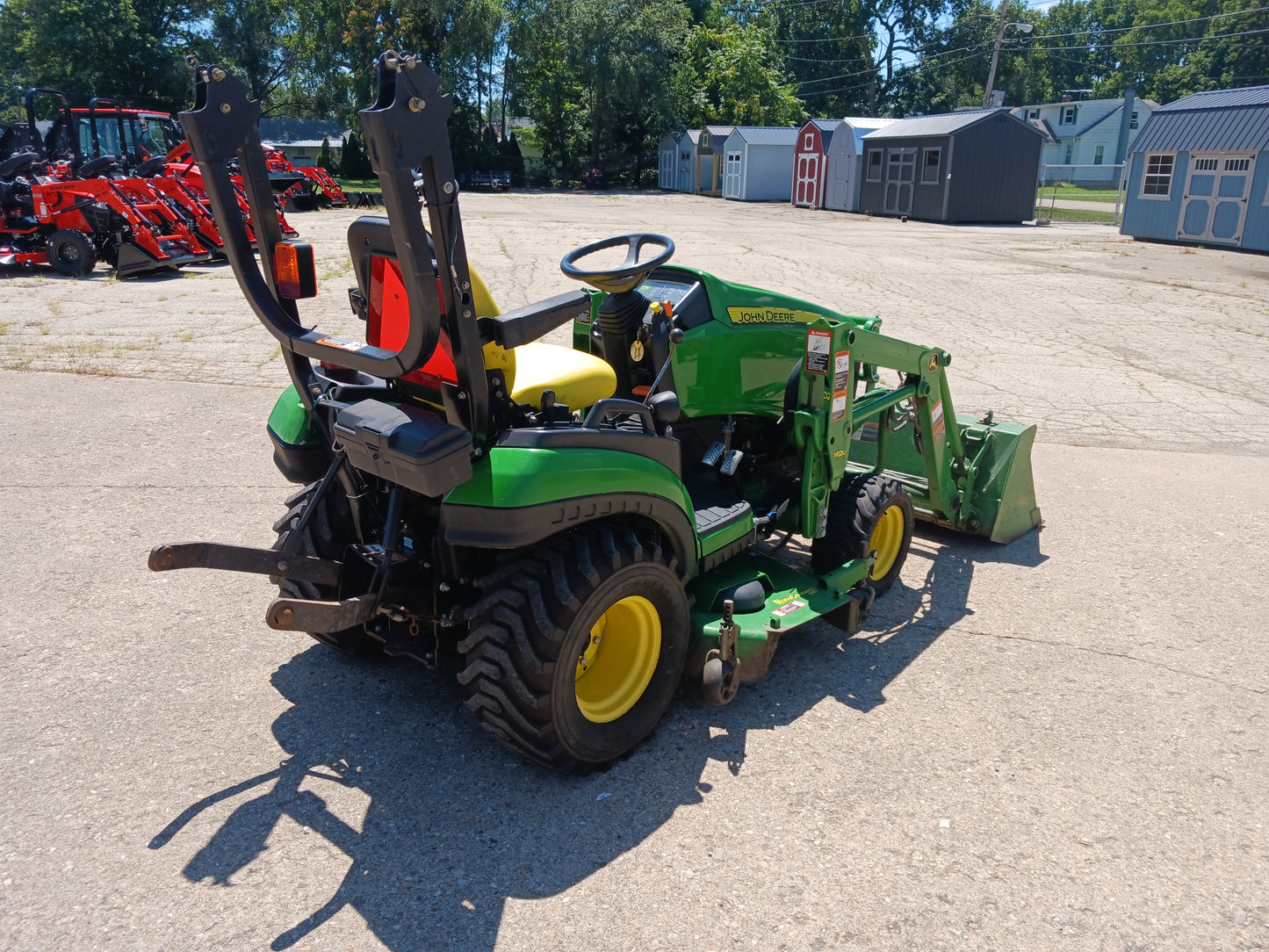 2011 John Deere 1026r