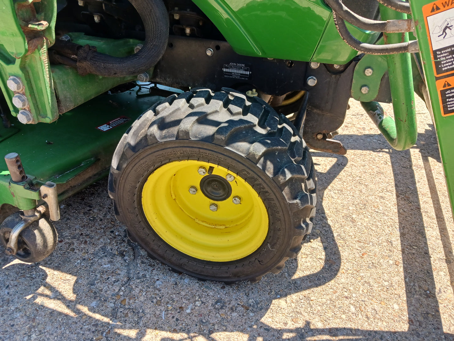 2011 John Deere 1026r
