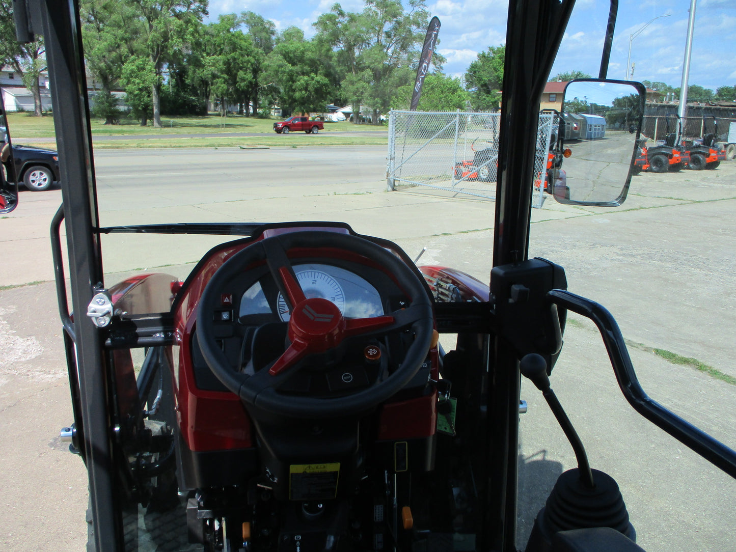 Yanmar YT235 - Optional Cab